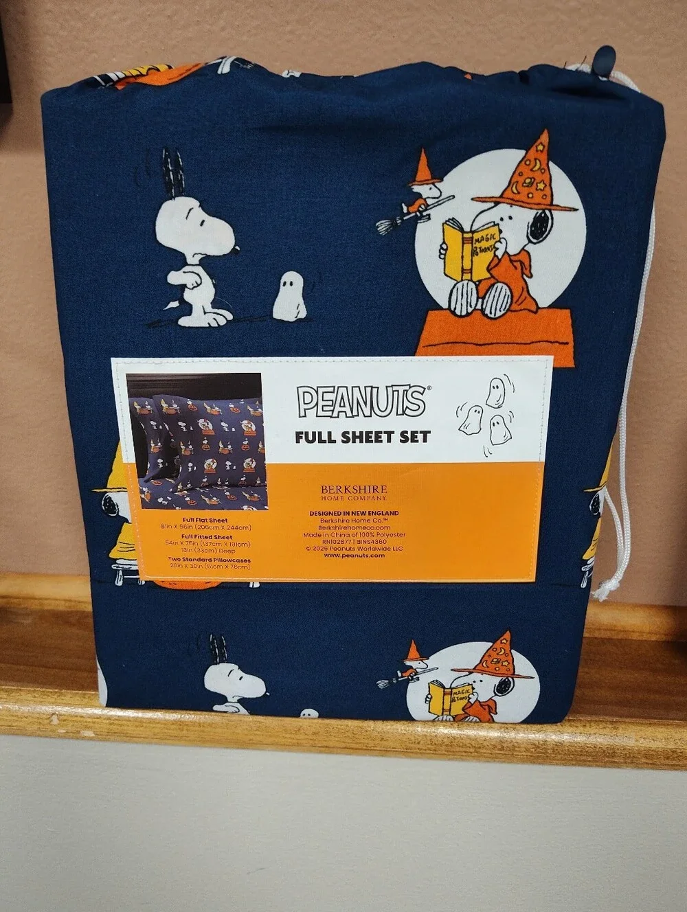NWT! Peanuts Snoopy Halloween Full Size Sheet Set